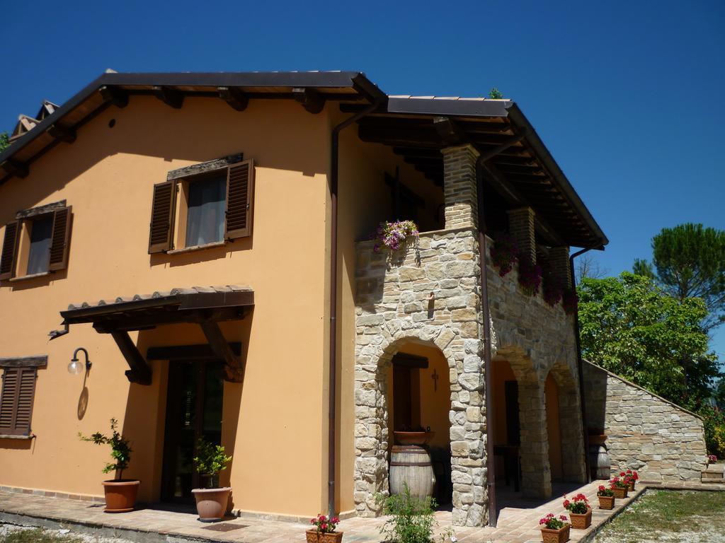 Tadinum Romana Gualdo Tadino Exterior foto