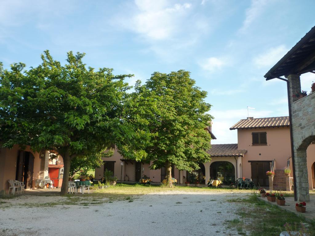 Tadinum Romana Gualdo Tadino Exterior foto